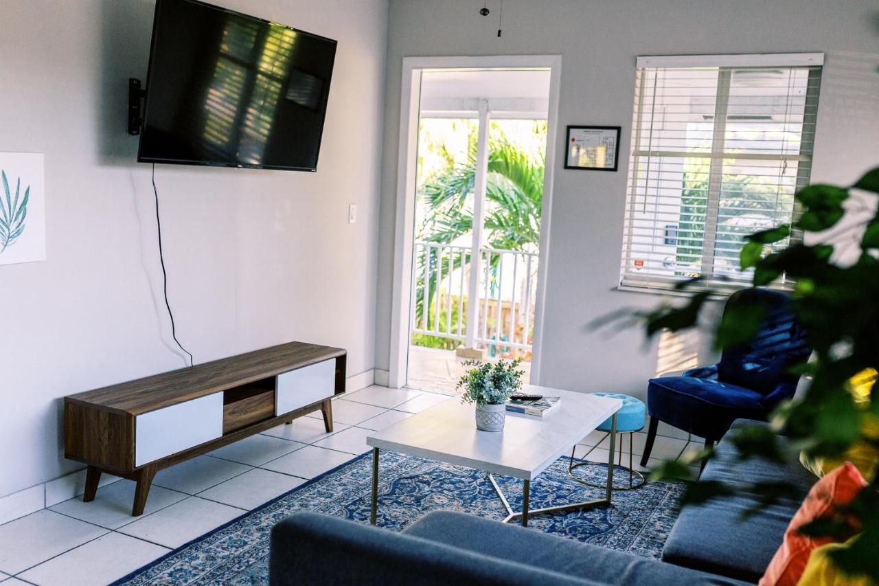 Galleria Apartments By Lowkl Fort Lauderdale Exterior photo